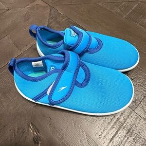 NWOT Speedo Toddler Water Shoes 9/10 Toddler
